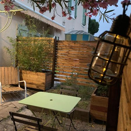 Appartamento Studio Moderne Cozy Ribaute-les-Tavernes Esterno foto